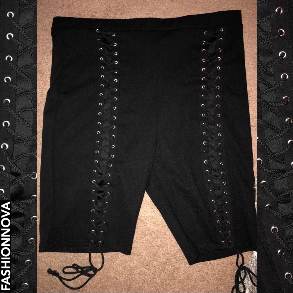 FASHIONNOVA HIGH WAIST LACE UP BERMUDA SHORTS
